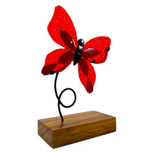 Upload image to gallery viewer, Butterfly, handmade in artistic glass | 4 designs