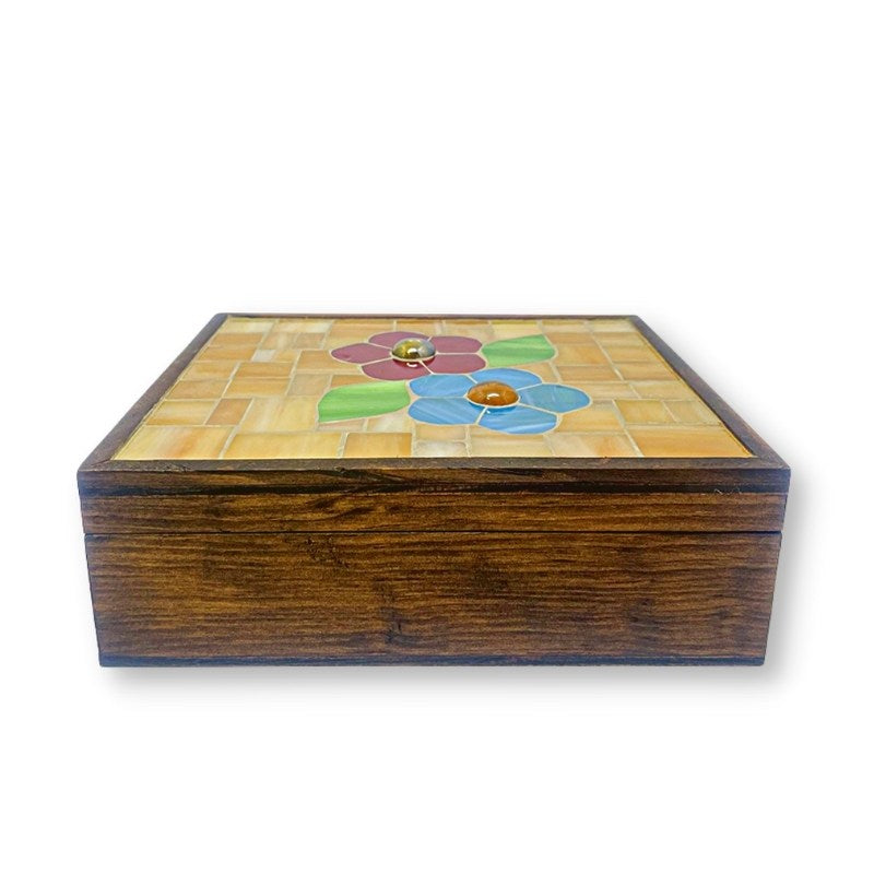 Caja decorativa de madera de teca con mosaico con temática de