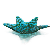 Cargar imagen en el visor de la galería, Plato Mediano Estrella de Mar Azul - Hecha a Mano de Vidrio Fundido