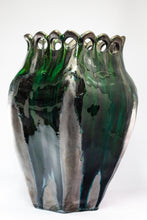 Cargar imagen en el visor de la galería, Vasijas de la Tierra I