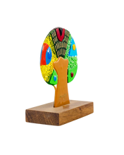 Cargar imagen en el visor de la galería, Árbol del sol - Colección Fernando Llort