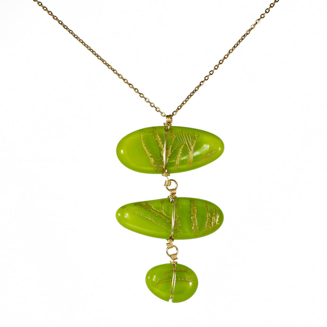 collar verde hojas tropicales hoja de banano accesorios accesorio joyeria joya 2020 vitral vitrales vidrio fundido grabado dorado 