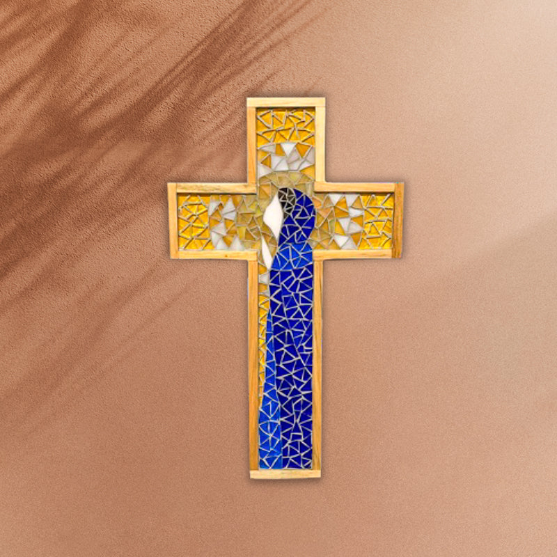 Imagen de cruz en mosaico – Virgen María