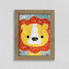 Cargar imagen en el visor de la galería, Manualidades: Kit para armar mosaico con vidrio, diseño de animales - León