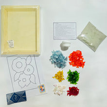 Cargar imagen en el visor de la galería, Manualidades: Kit para armar mosaico con vidrio, diseño de Flores - Arte 1